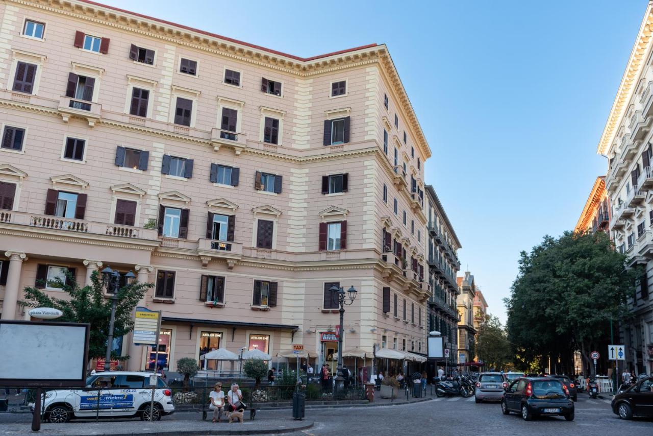 Domina-Boutique Apartment Nápoly Kültér fotó