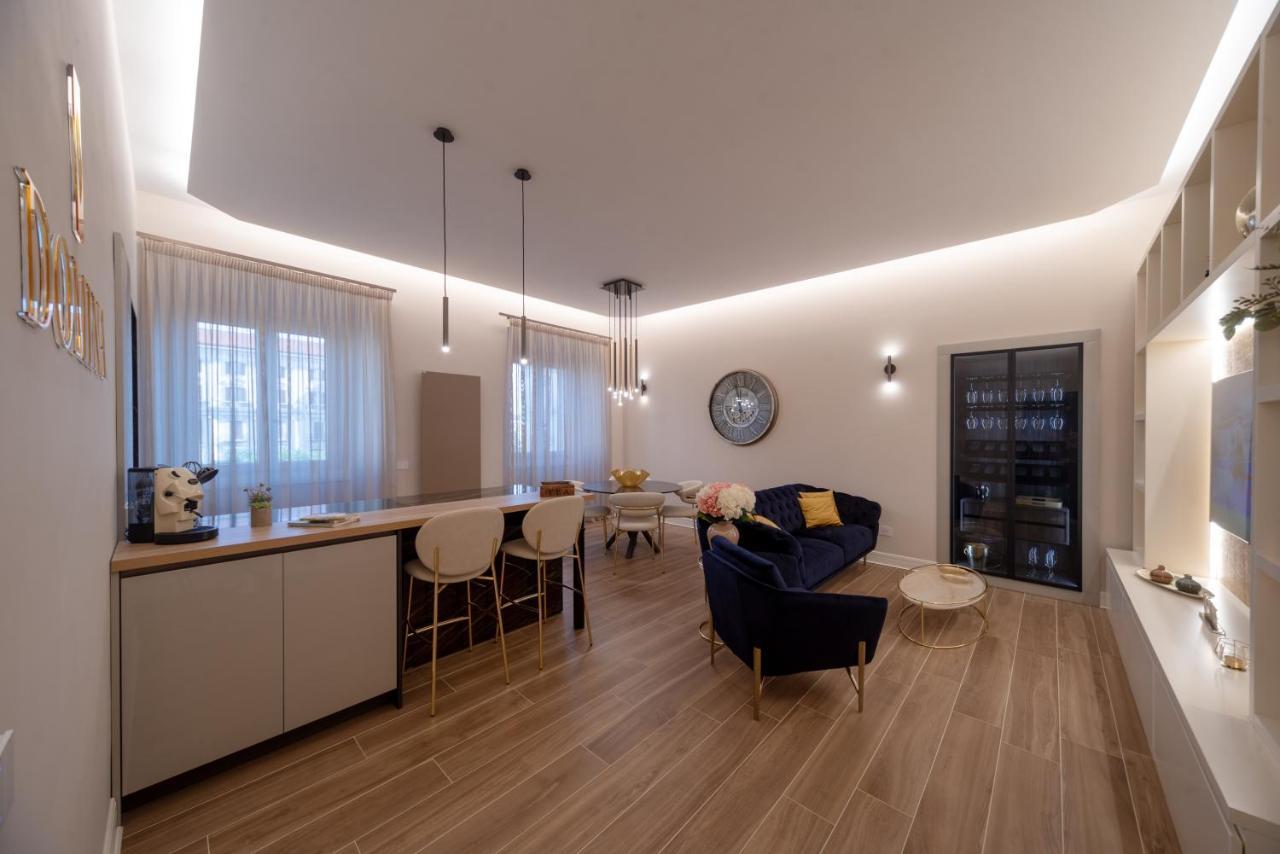 Domina-Boutique Apartment Nápoly Kültér fotó