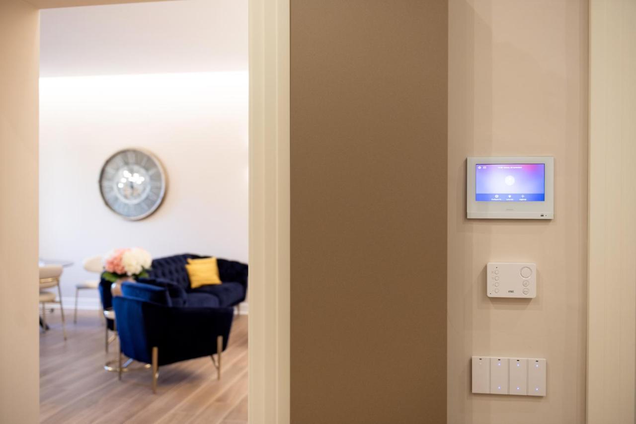 Domina-Boutique Apartment Nápoly Kültér fotó