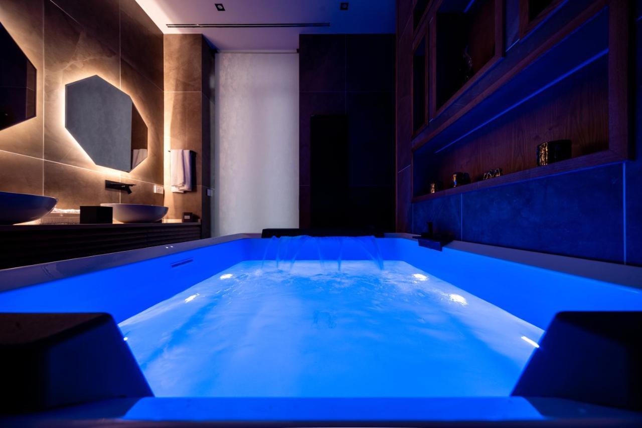 Domina-Boutique Apartment Nápoly Kültér fotó